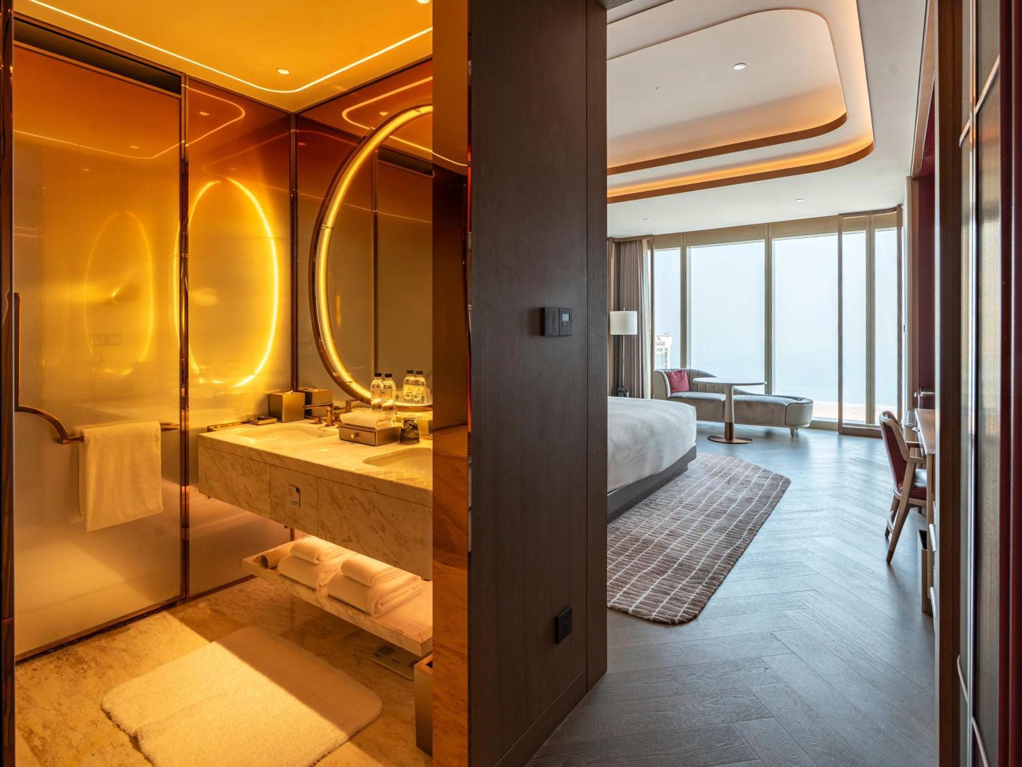 Mgm Qingdao Hotel Екстериор снимка