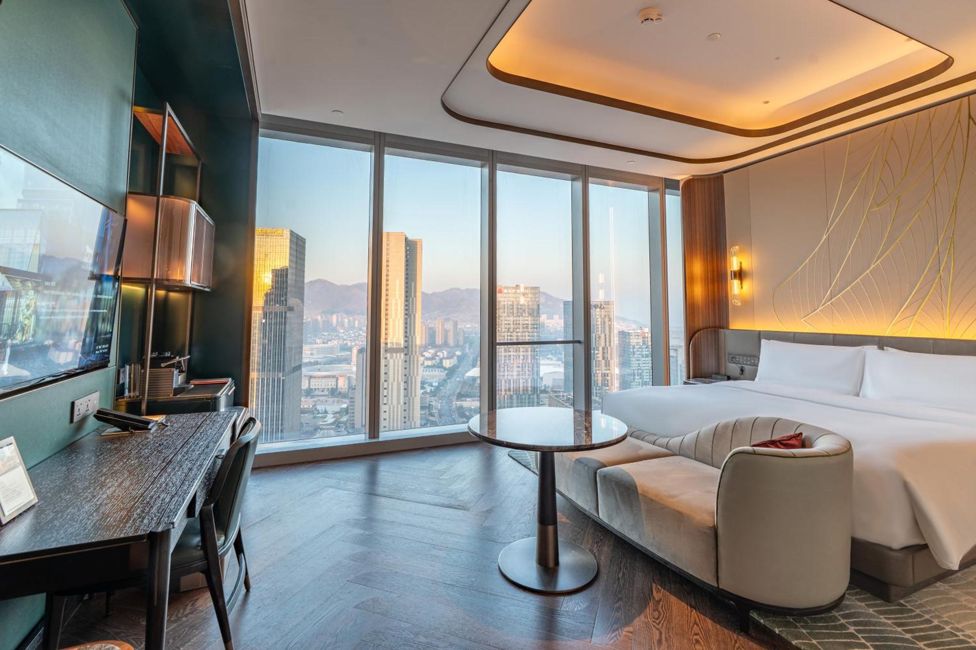 Mgm Qingdao Hotel Екстериор снимка